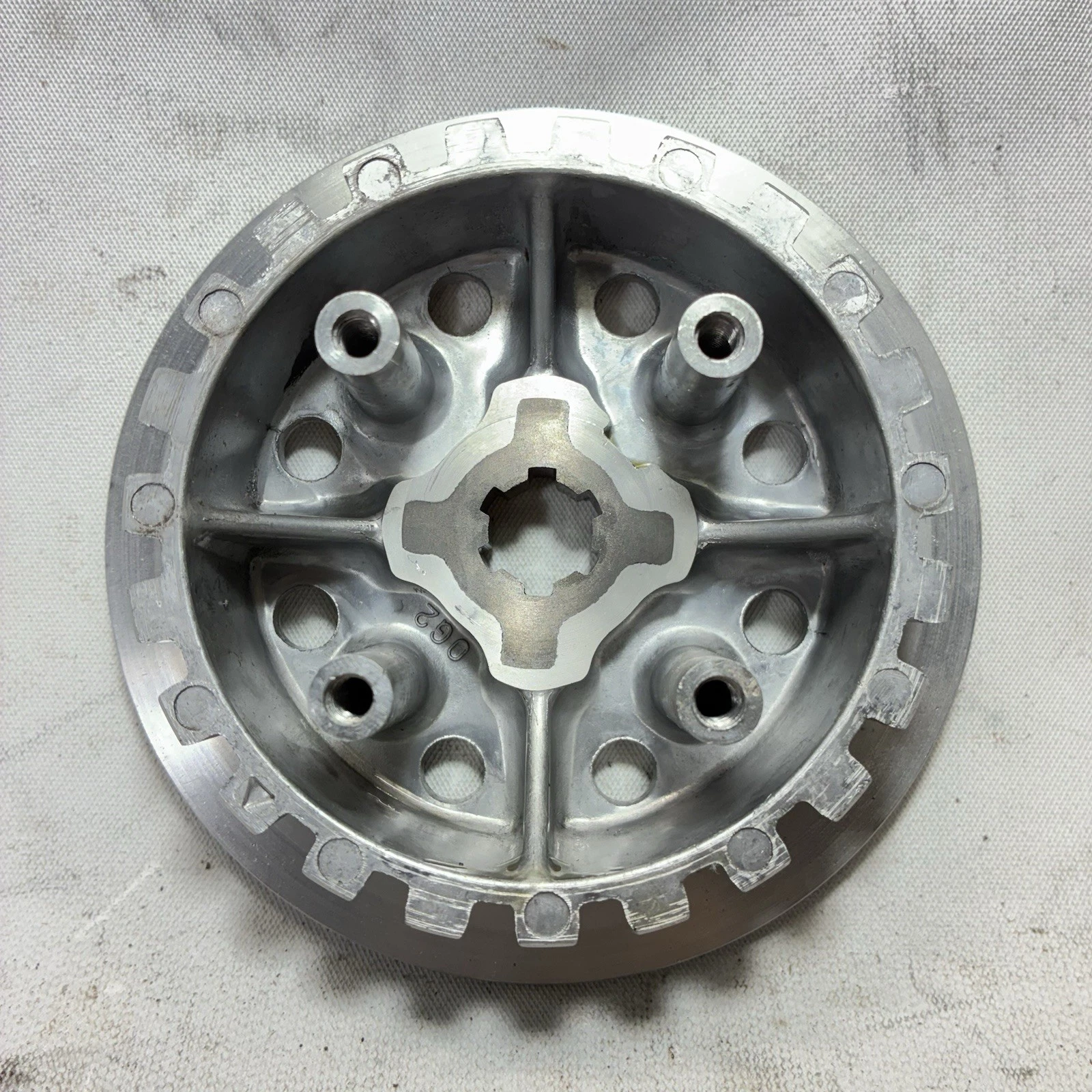 Yamaha TTR 125 Clutch Inner Hub 2008 OEM TTR125LE