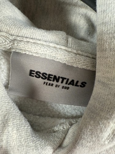 Essentials Fear Of God Kids Pullover Fleece Cropped Hoodie Gray Size Medium (8) - Picture 7 of 16