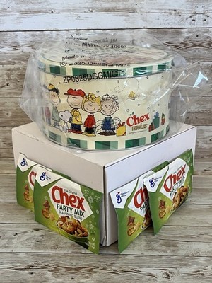 2025 NEW Peanuts Holiday CHEX MIX TIN w/seasoning Snoopy, Charlie Brown, Linus