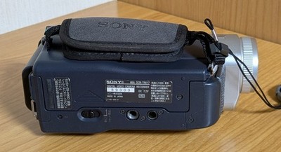 SONY DCR-TRV17 Handycam Camcorder NightShot MiniDV Japanese only