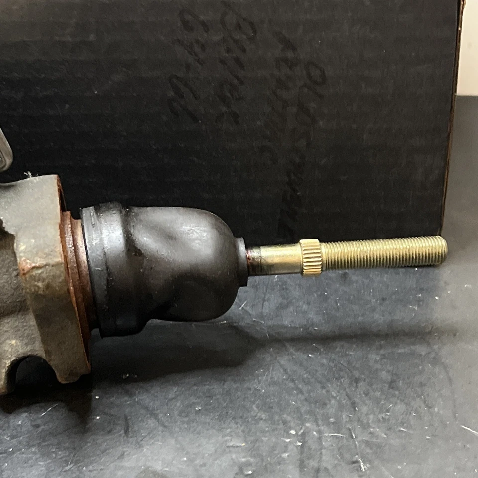 🔥Cilindro maestro de freno para Pontiac Bonneville Oldsmobile Buick Skylark 1964-66 Foto 4 de 4