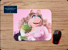 MUPPETS KERMIT THE FROG & MISS PIGGY INSPIRED PINK PC DESK MAT MOUSE PAD GIFT