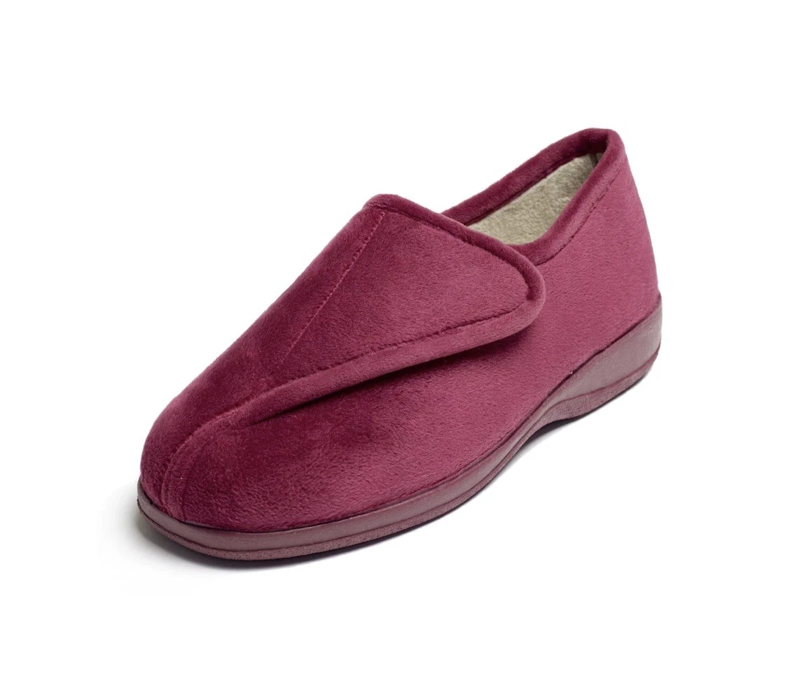 Ladies Wide Fit EE Suave Slippers Peta Red UK 3