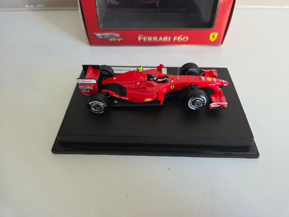 Hot Wheels 1/43 Ferrari F60 K. Raikkonen - 2009 - P9963 - Immagine 3 di 4
