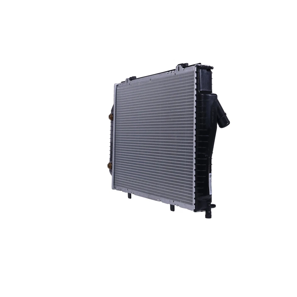 Radiator ForMercedesBenz C43AMG CLK430 CLK55AMG SLK32AMG 04-08Chrysler Crossfire Foto 3 de 4