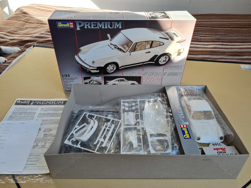 Porsche 930 Turbo 1:24 Revell 7148 - 38 Jahre alter Bausatz (von 1987) - Bild 3 von 3