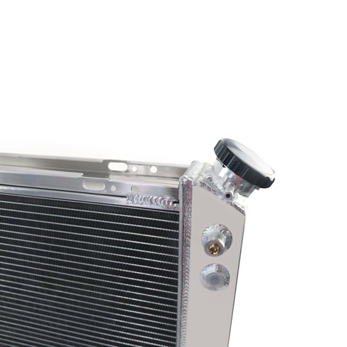3 Row Aluminum Radiator For 1982-1992 1986 1990 Chevy Camaro Pontiac Firebird V8 - Foto 4 di 13