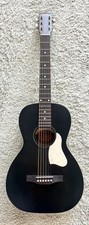 Art & Lutherie Roadhouse Faded Black Parlor Size Acoustic Guitar