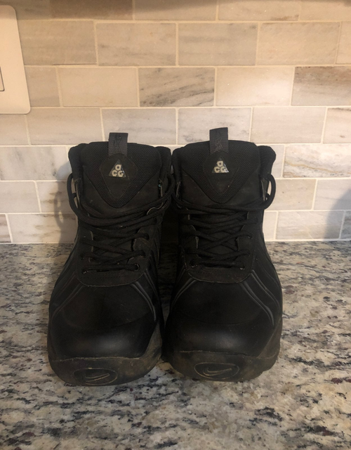 posite boots
