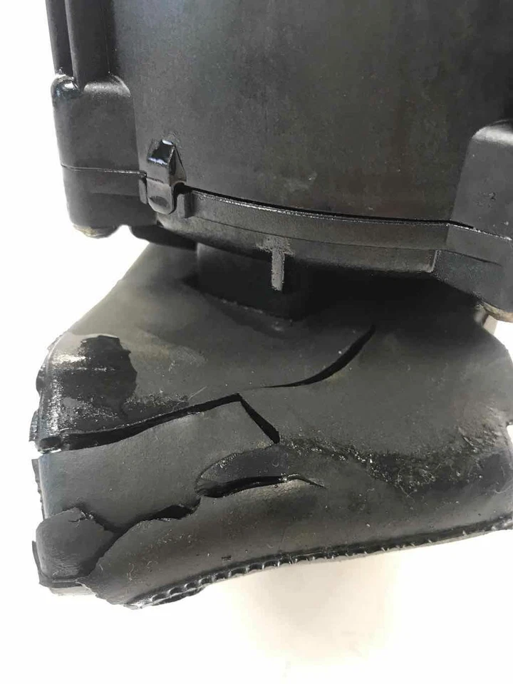 Bomba de inyección de aire Mercedes Benz Clase C 1994-1997 emisión de smog 05800008 Foto 3 de 4