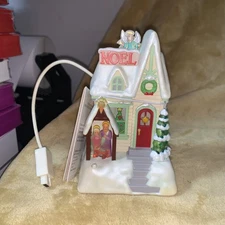 2009 Hallmark Caroling Cottages NOEL Synchronized Music & Lights  