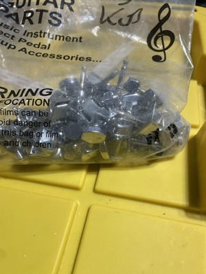 #ad Total of approximately 23 Vintage 1990s Peavey Predator Guitar Tuners Chrome $49.95