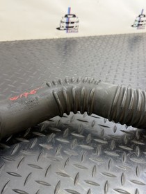 MERCEDES A CLASS W176 1.5 CDI INTERCOOLER HOSE AIR INTAKE HOSE A2465200401