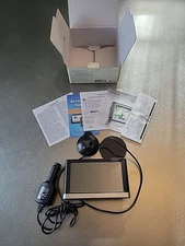 GARMIN nuvi 205 Automotive Mountable GPS Navigation System Bundle EUC