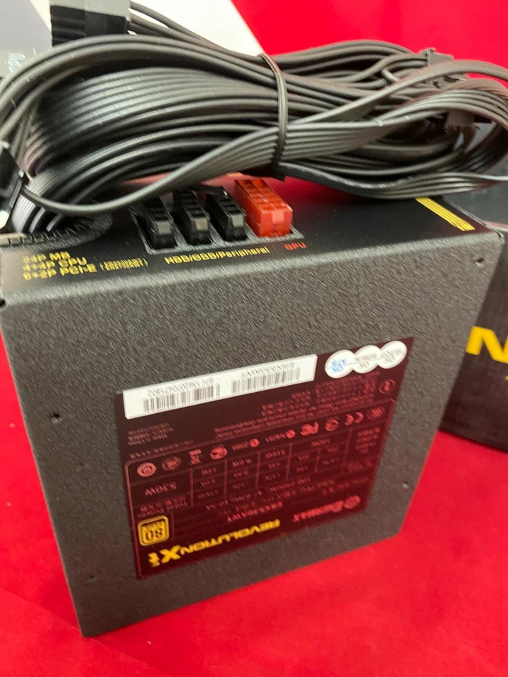 Enermax Revolution X't Gold 530W PC Power Supply ERX530AWT - Image 4 of 4