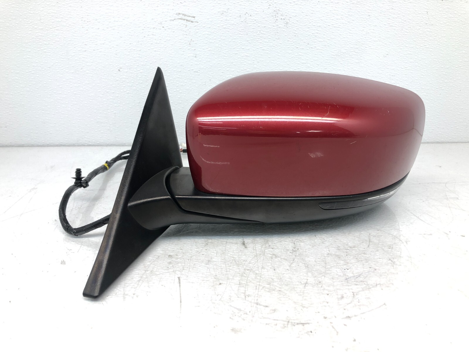 2014-2017 MASERATI GHIBLI SQ4 LEFT DRIVER EXTERIOR DOOR SIDE MIRROR OEM.