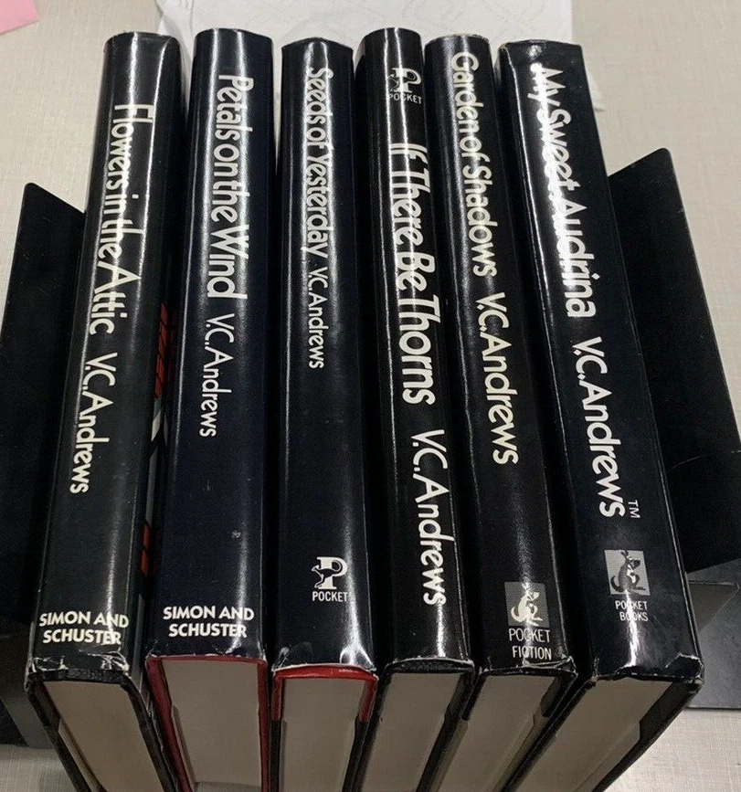 Huge VC Andrews Hardcover 30 Book Set Flowers Attic Dollanganger RARE!! - Image 3 of 4