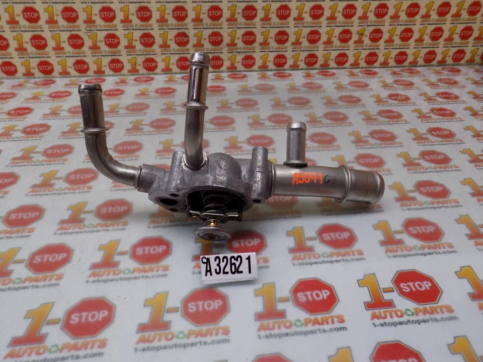 Carcasa termostato Chevrolet Impala 2012-2013 3,6 L 12689037 OEM Foto 3 de 4