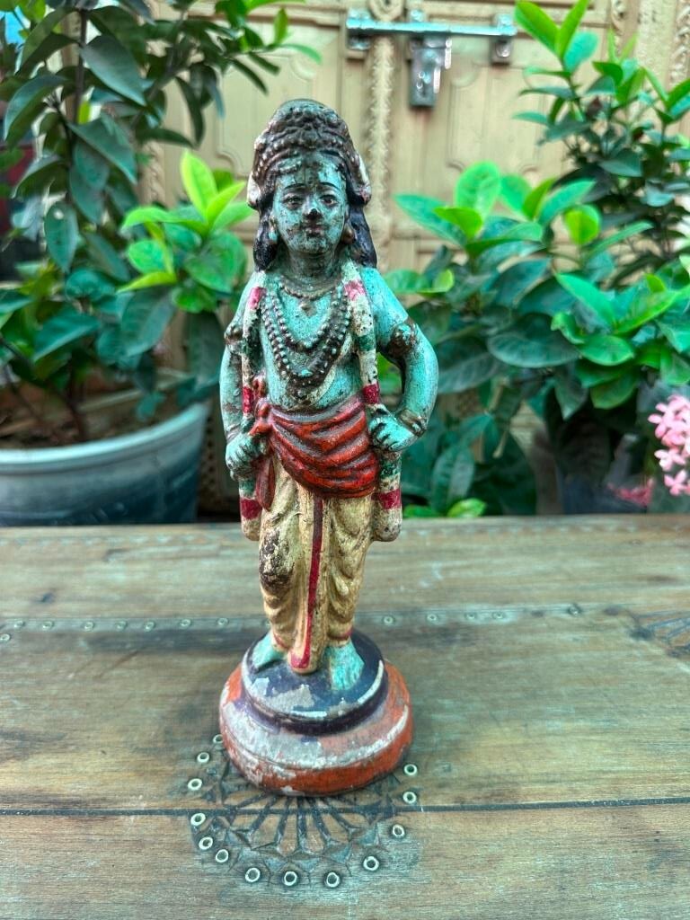 Picture 2 of 11