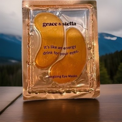 Grace & Stella . Smoothing Fine Lines  & Lift Under Eye Mask. 1 Pair Gold