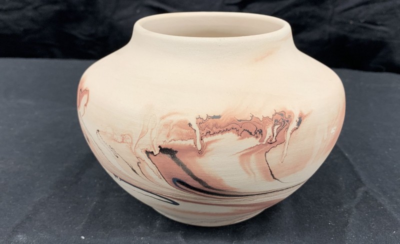 Vintage Nemadji Pottery Earth Tone Swirls 6in Vase