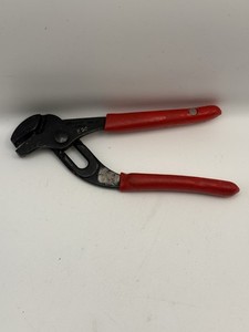 Snap On 6.5" Long Red Comfort Grip Adjustable Joint Pliers AWP65