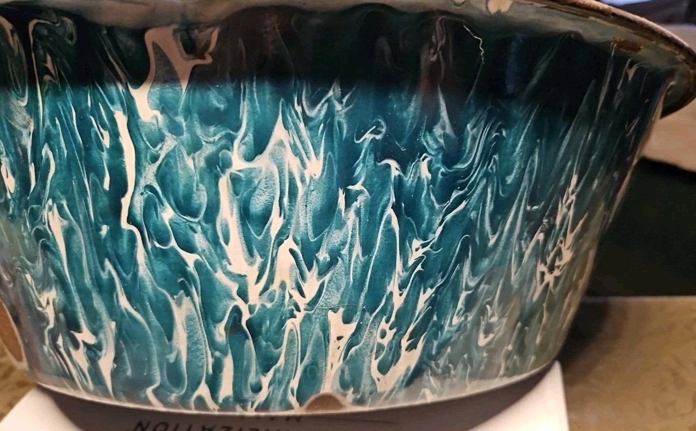 ANTIQUE VERY LARGE TURQUOISE AQUA BLUE GRANITEWARE ENAMELWARE WASH BASIN HANDLES