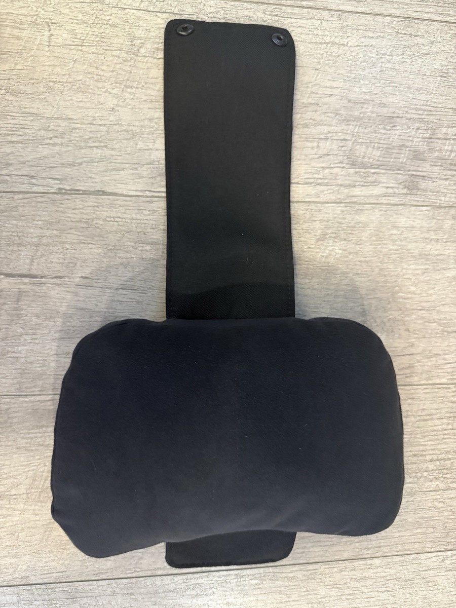 Genuine BMW Cuddle Cushion Pillow for 2nd Row Headrest G05 X5 G07