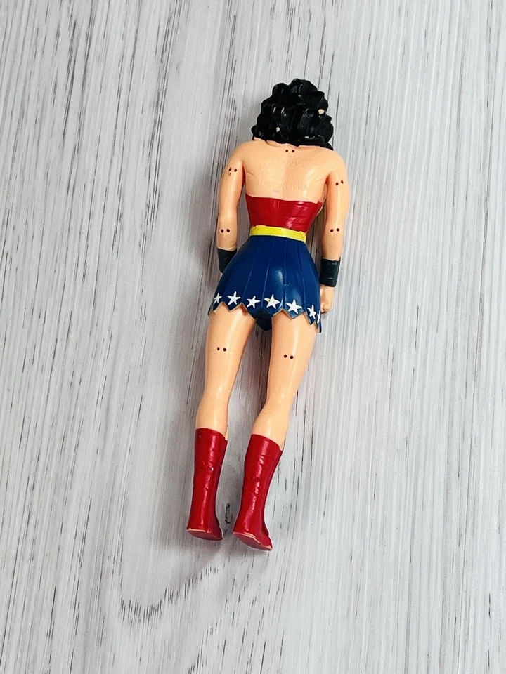 Figura Bendys Mujer Maravilla Juguete Flexible DC JLU Super Amigos Justice Bendy Foto 4 de 4