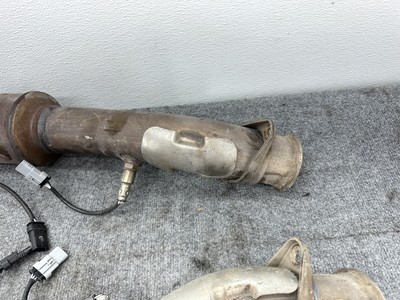 C7 Corvette Catalytic Converter Left Right 23373201 23373202 for 