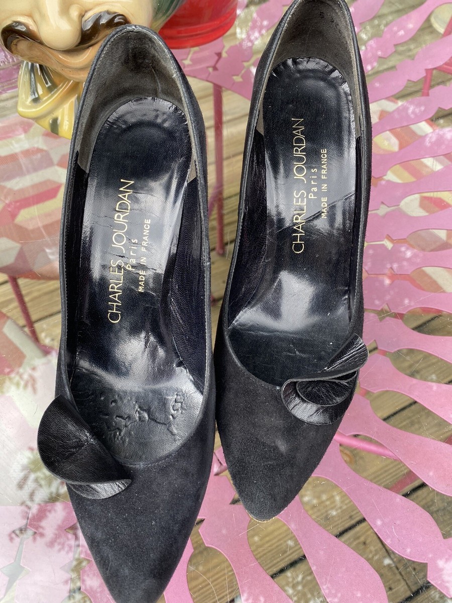 Vintage Charles Jourdan Paris Black Suede Pumps With Pointed Vintage Charles Jourdan Paris Black Suede Pumps With Pointed