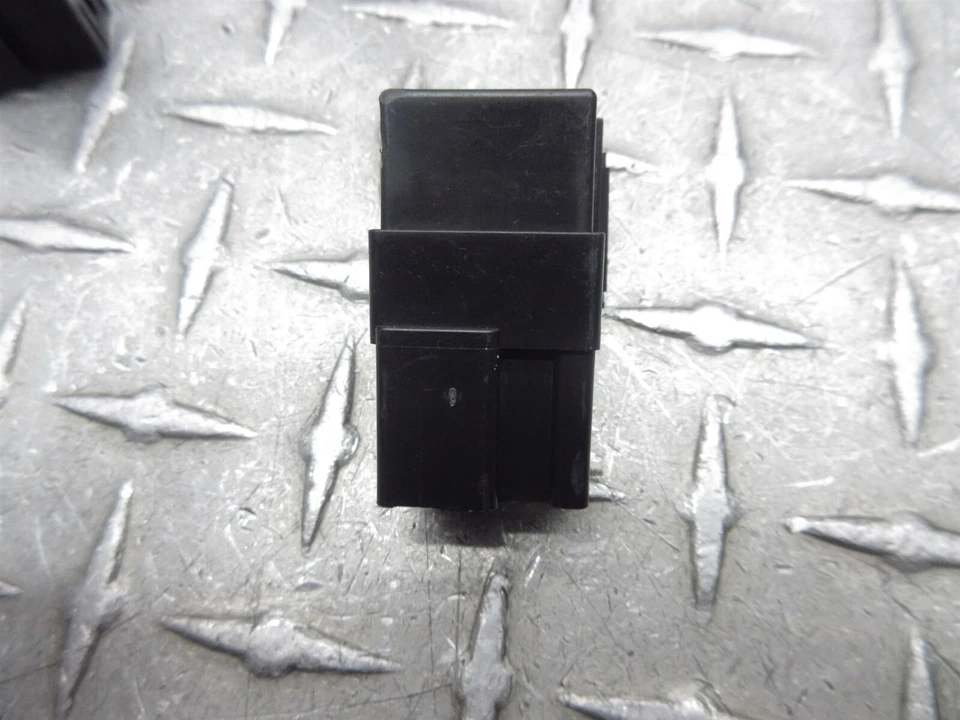 Yamaha FZ1 FZ1000 FZ1S 2009 06-10 surtido relé eléctrico fusible lote mixto Foto 4 de 4