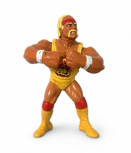 WWF Hasbro Series 2 Hulk Hogan Bear Hug WWE Supers...