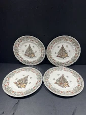 Queen's SEASONS GREETING Myott CHRISTMAS TREE  6.75” Bread Plates SET of 4
