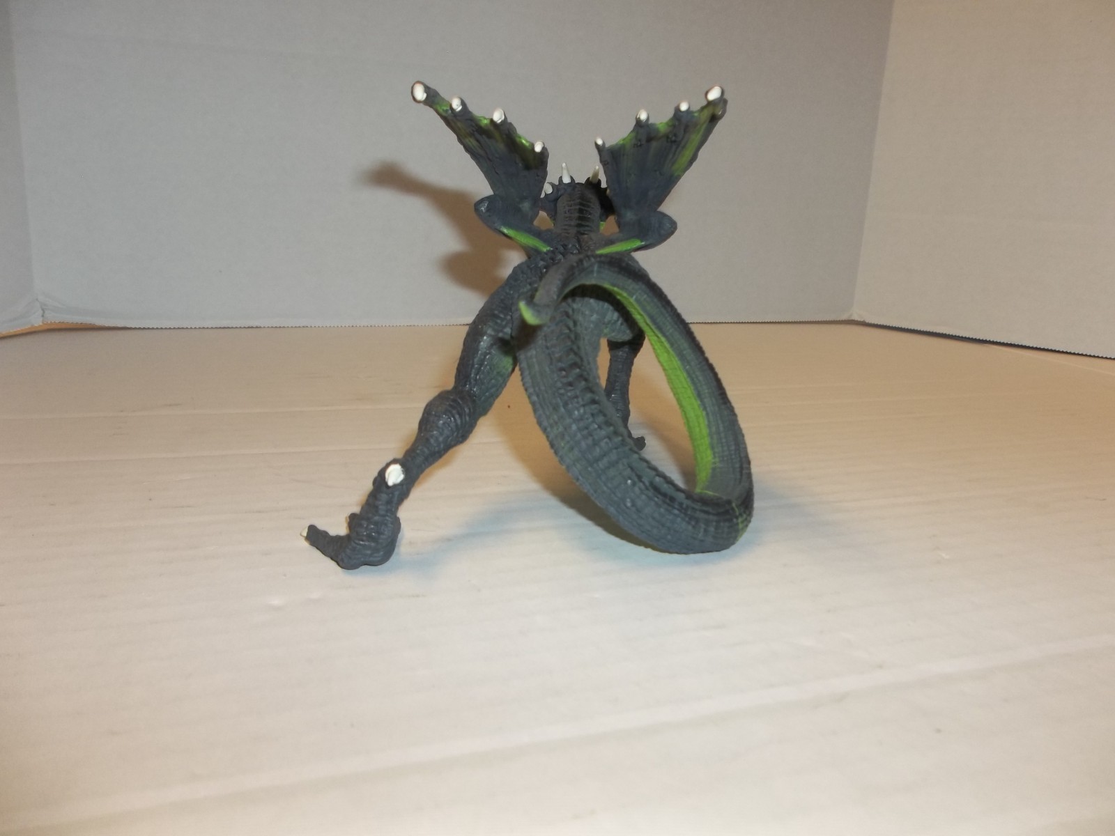 Picture 4 of 6