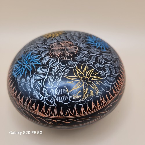Lacquer Russian Trinket Box Hand Painted Flowers Blue Yellow Pink 4" - Vintage - Picture 6 of 7