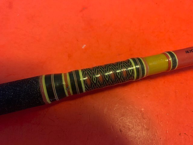 VINTAGE CUSTOM BUILT FENWICK 1670 6 FOOT 6 INCH 30 TO 60# JIG