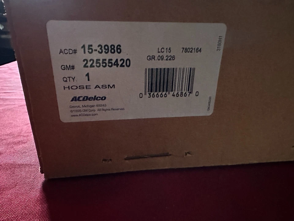NOVO SEM ETIQUETAS 1989-1990 CHEVROLET CAVALIER A/C LINE / MANGUEIRA GM 22555420 15-3986 - Imagem 2 de 2