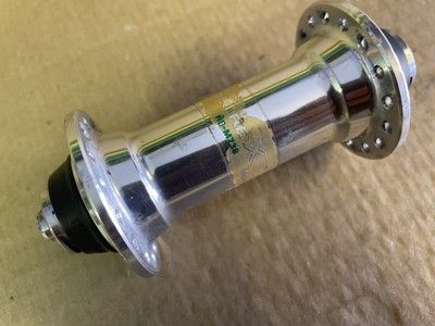 Moyeu Avant Shimano Deore XT HB-M752 – 32 Trous, 9 Vitesses, Argenté, NOS