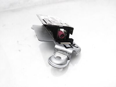 2020-2023 Mercedes-Benz Glb250 Mobile Phone Antenna Splitter 156-905-09-02