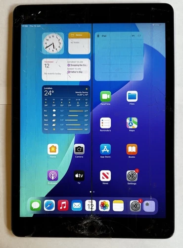 Apple iPad 9th Gen (2021) 64GB Wi-Fi – Cracked Screen – Fully Working