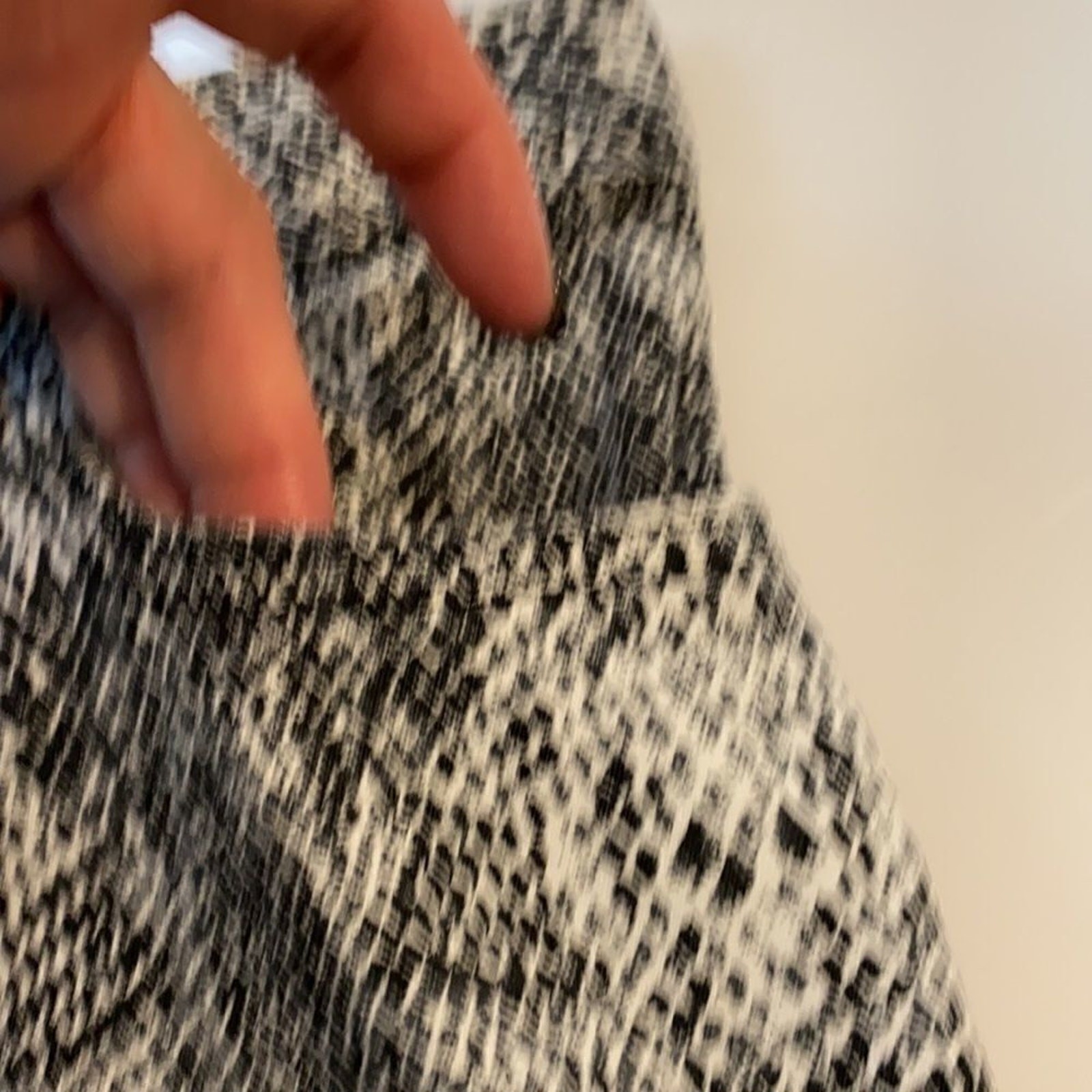I L U python print pants python Size 7 - image 8