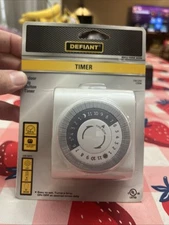 Defiant Indoor Big Button Timer, Indoor Plug-In 24 Hour Programmable - 15A 125V