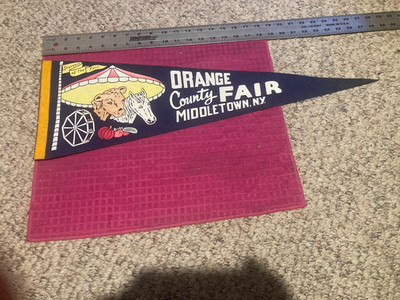 Rare VTG Middletown NY Pennant ORANGE COUNTY FAIR Souvenir of the Fair SHIP FAST