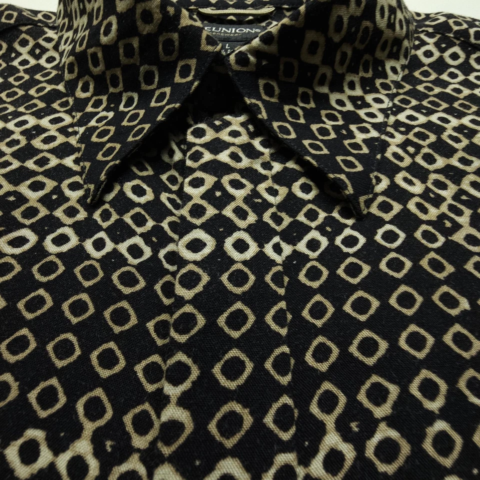 VTG Reunion Shirt Mens Large Brown Geometric Diamond Pure Rayon Disco Hong Kong - Image 3 of 4