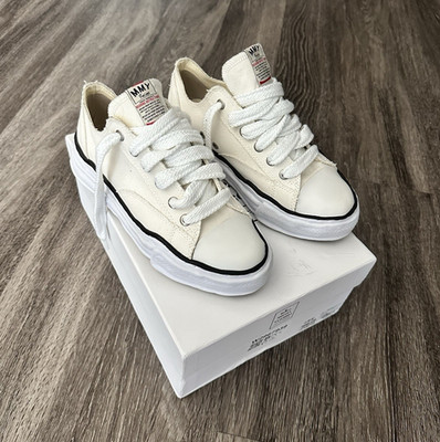 Maison MIHARA YASUHIRO MMY Men's White Low Top Lace Up Athletic Sneakers New