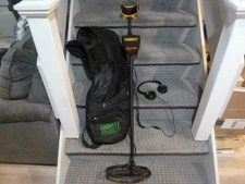 Garrett Ace 350 metal detector with carrying bag and protective cover headphones