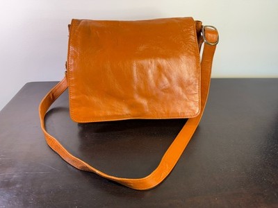 Light Brown Soft Leather Purse, Made in India, Lots of Pockets!