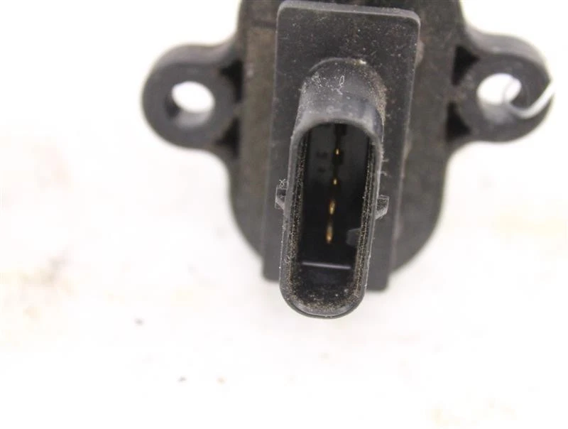 Used Fuel Injection Air Flow Meter fits: 2006 Bmw 650I xDrive50i 4.4L twin turbo Foto 3 de 4