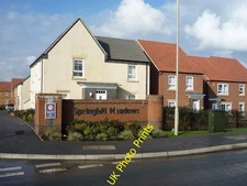Photo 6x4 Springhill Meadows, Cayton Cayton/TA0583 New housing estate. c2016